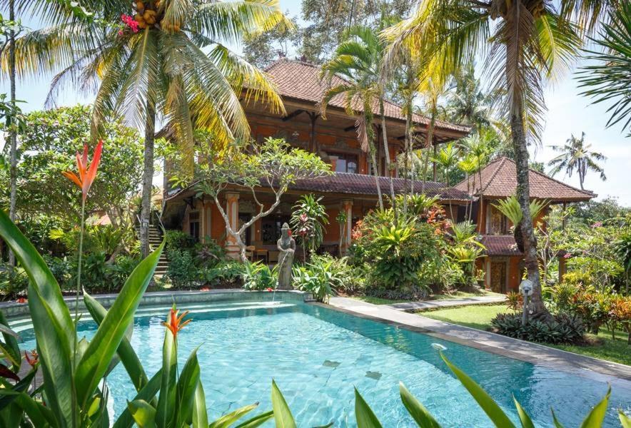 White House Hotel Ubud  Exterior photo