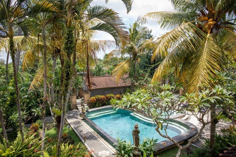 White House Hotel Ubud  Exterior photo