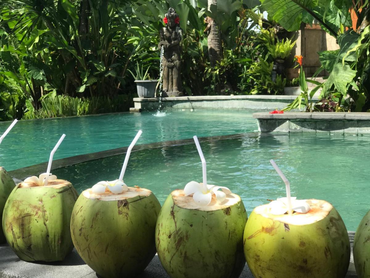 White House Hotel Ubud  Exterior photo