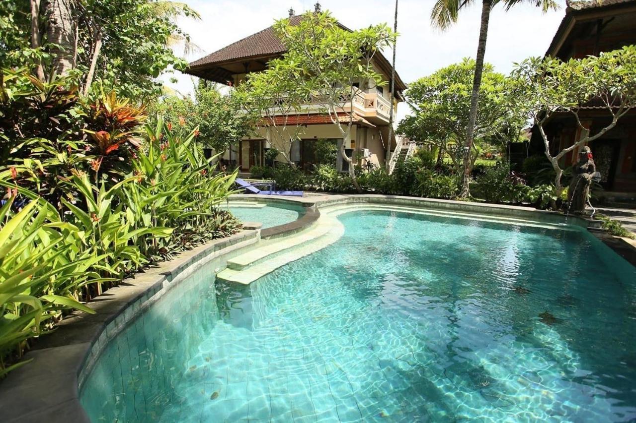 White House Hotel Ubud  Exterior photo